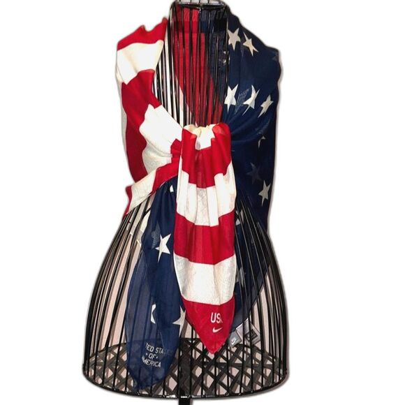 Nike Team USA Olympics Flag Scarf